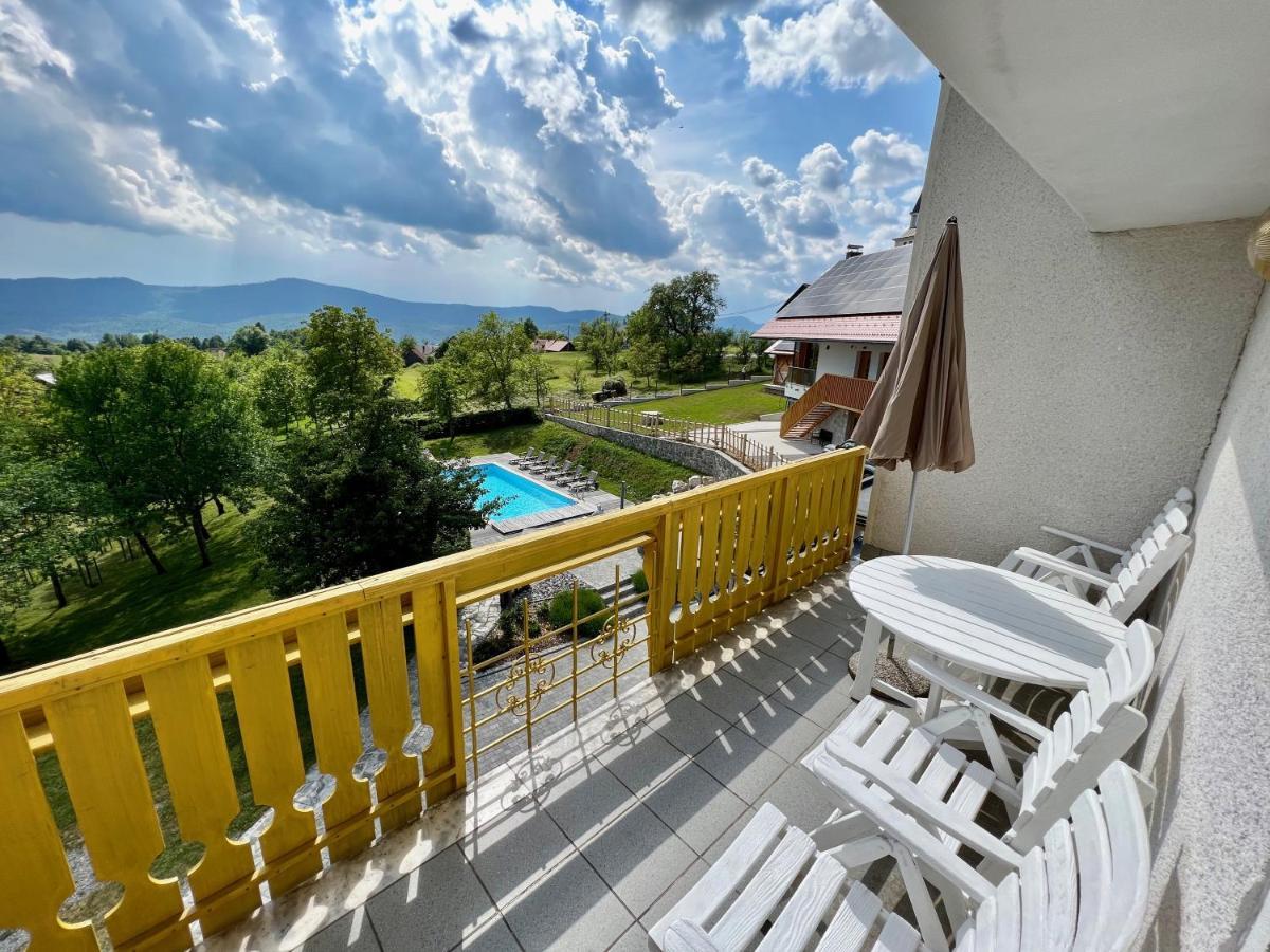 Guest House Domacija Krnc Hrib pri Hinjah Buitenkant foto