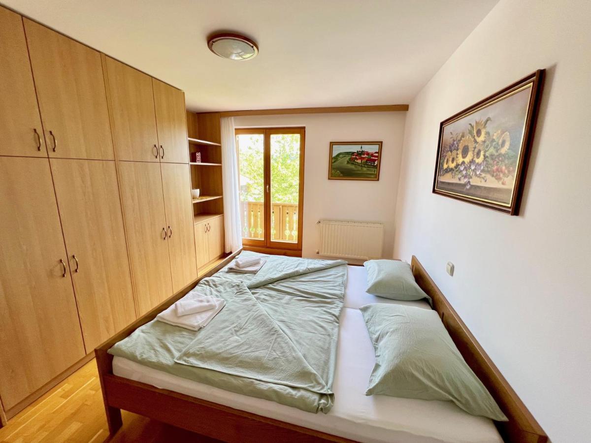 Guest House Domacija Krnc Hrib pri Hinjah Buitenkant foto