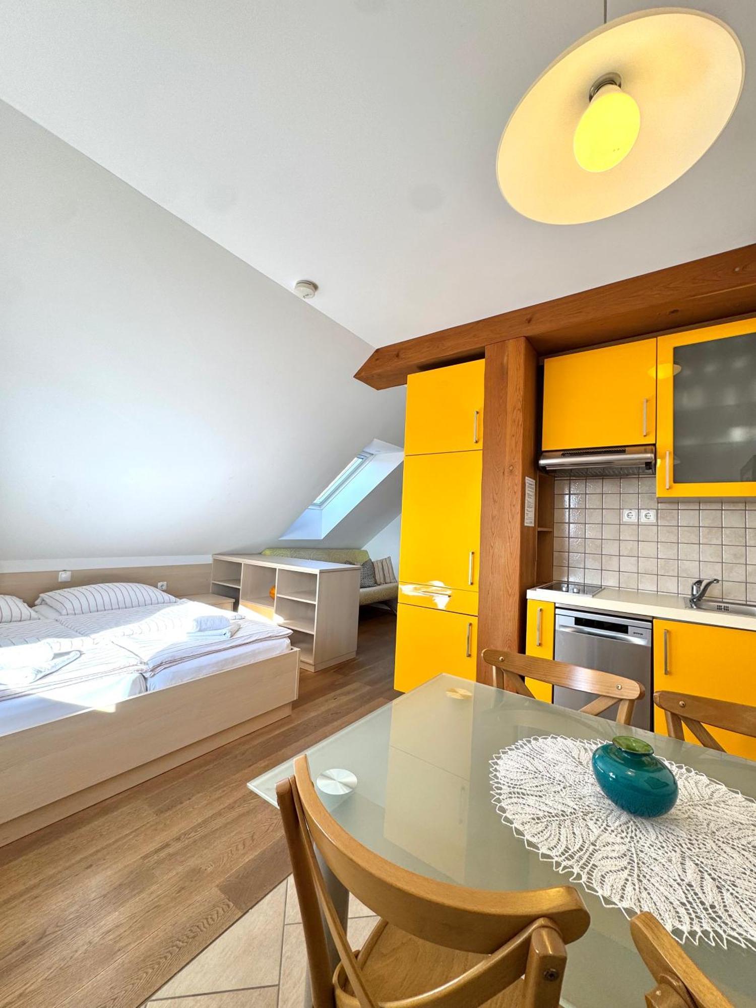 Guest House Domacija Krnc Hrib pri Hinjah Buitenkant foto